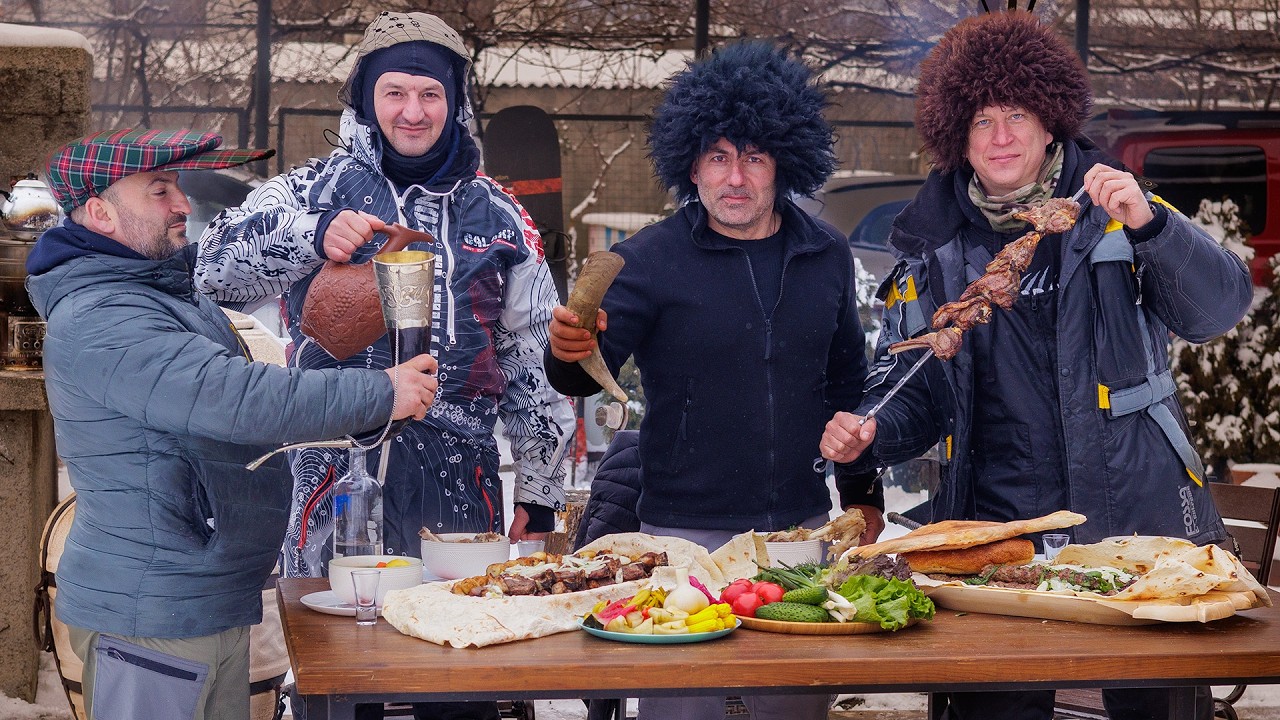 Кавказский бараний суп «Шурпа».