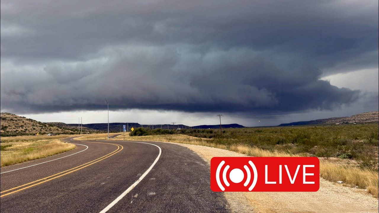 Texas Thunder! 🔴 Live Storm Chaser