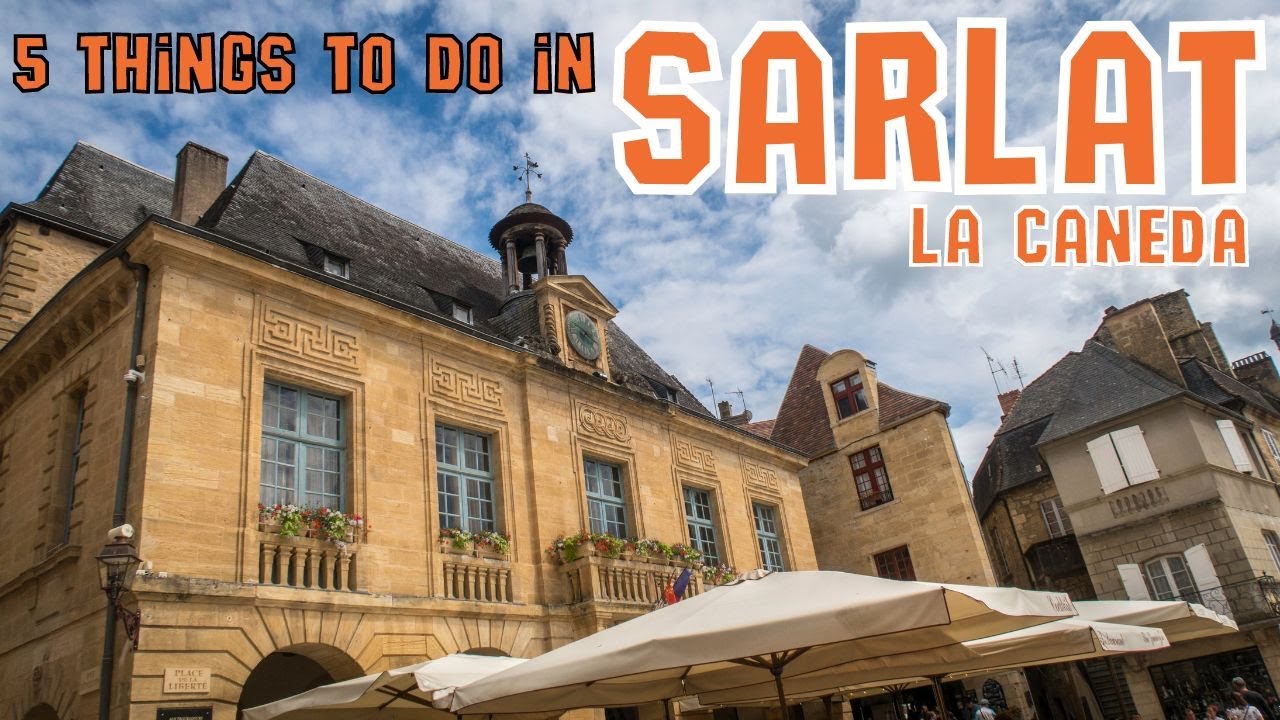 5 things to do in Sarlat-la-Caneda, France | Quazy Rides Delicious Dordogne motorcycle tour
