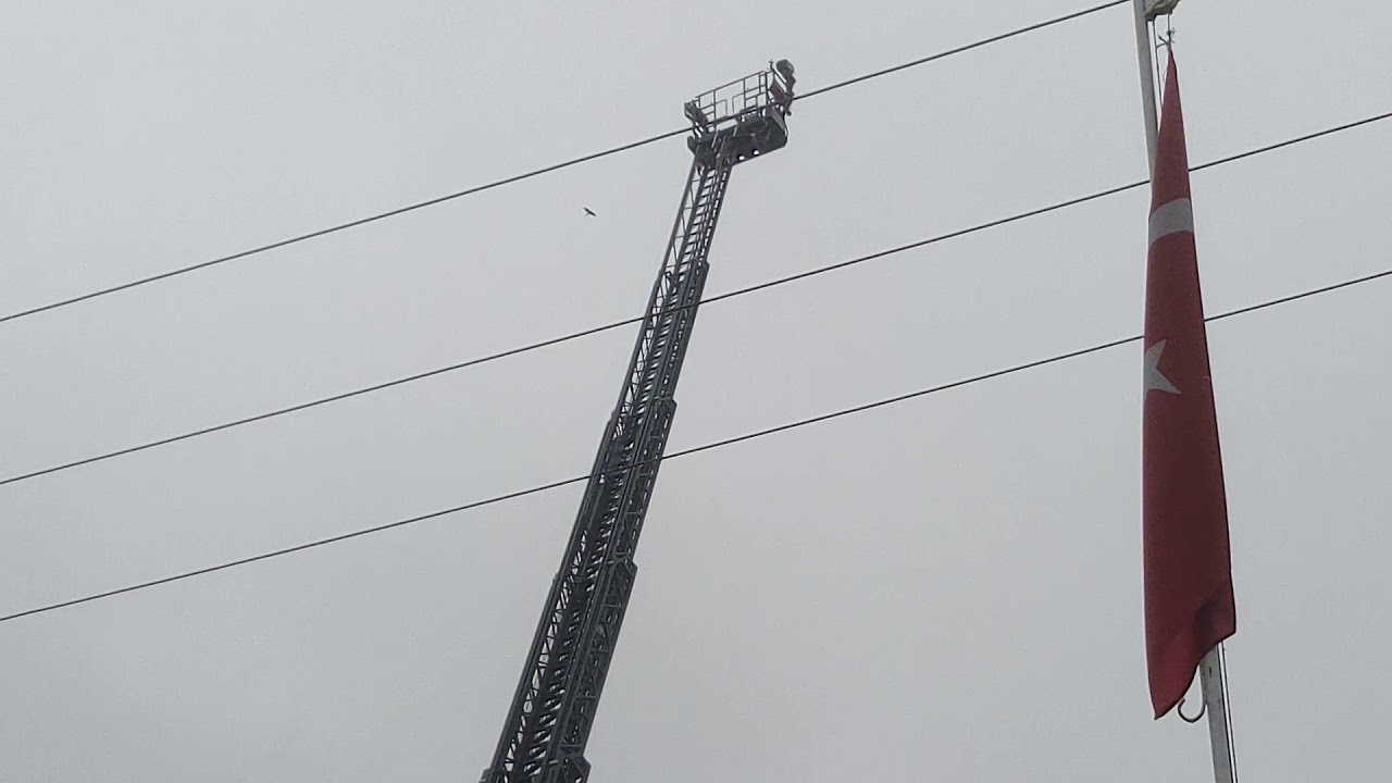 64 metre asans&ouml;rl&uuml; itfaiye.