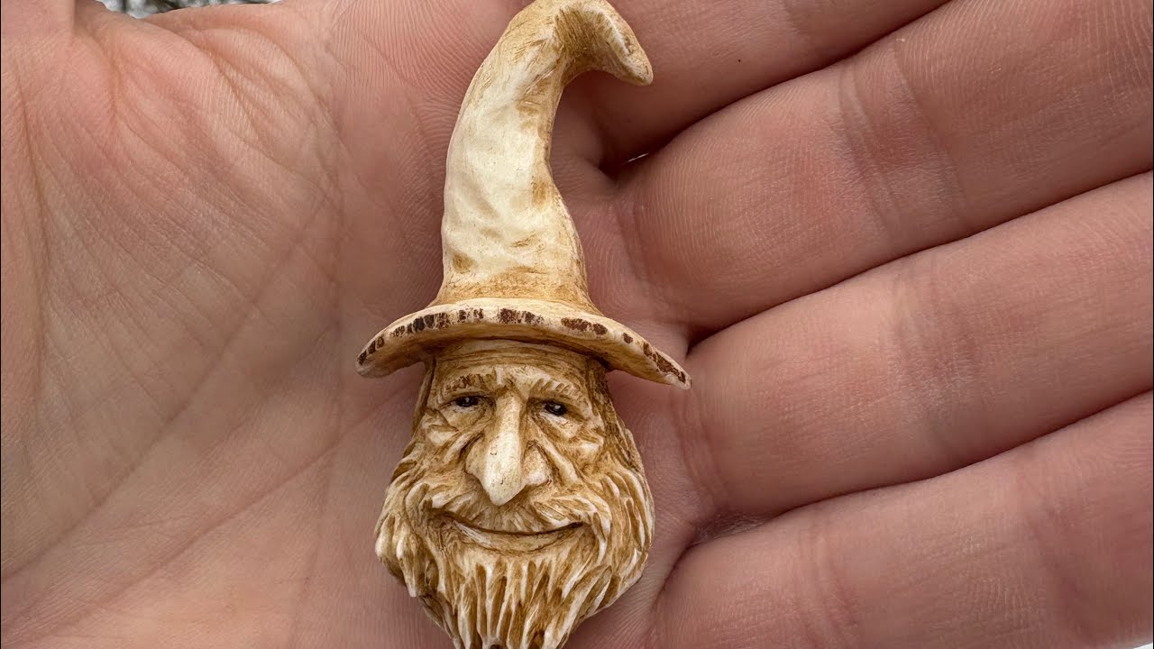 Carving a mountain man in deer antler 