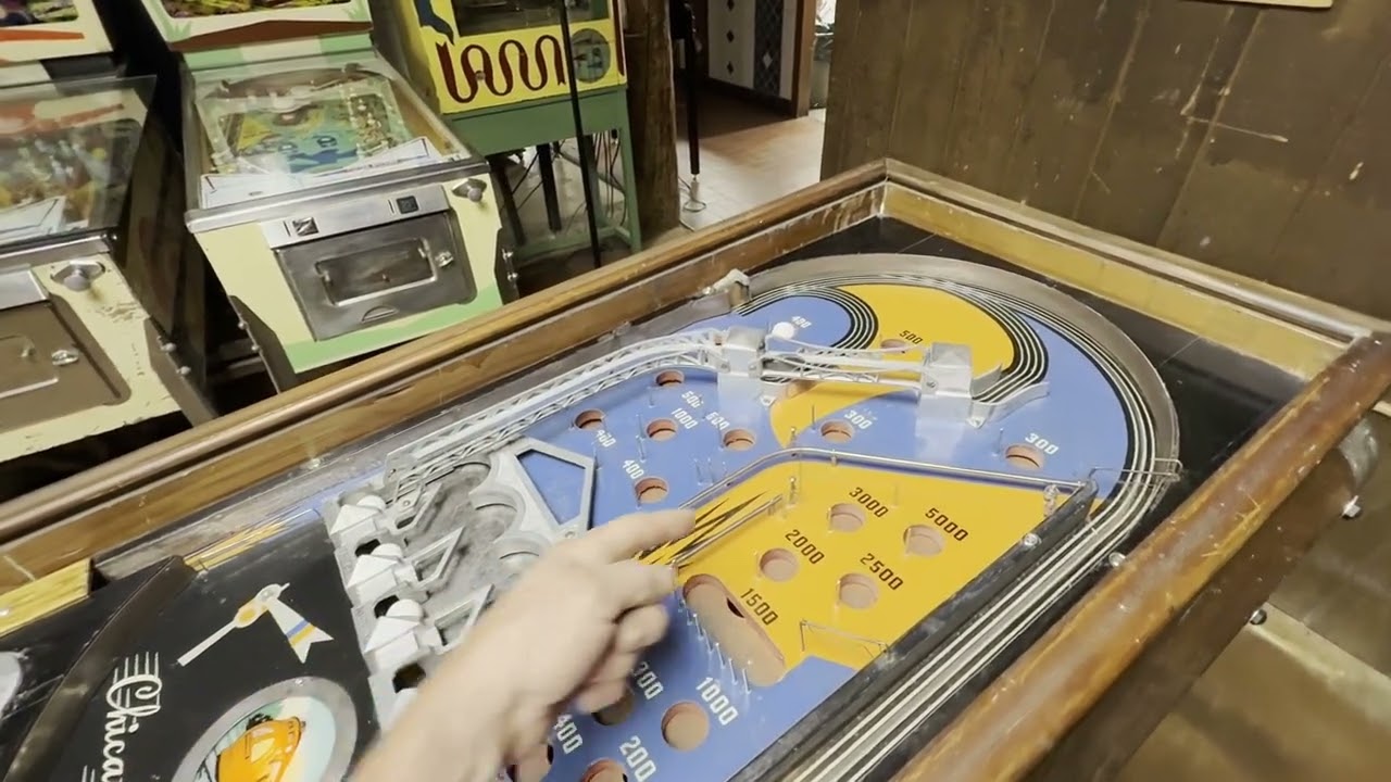 Prewar pinball: 1935 Daval Chicago Express electro mechanical pinball
