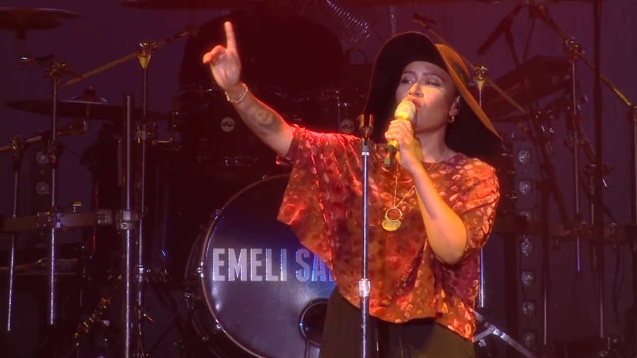 VeszprémFest 2015 - Emeli Sandé - Read All About It - Live
