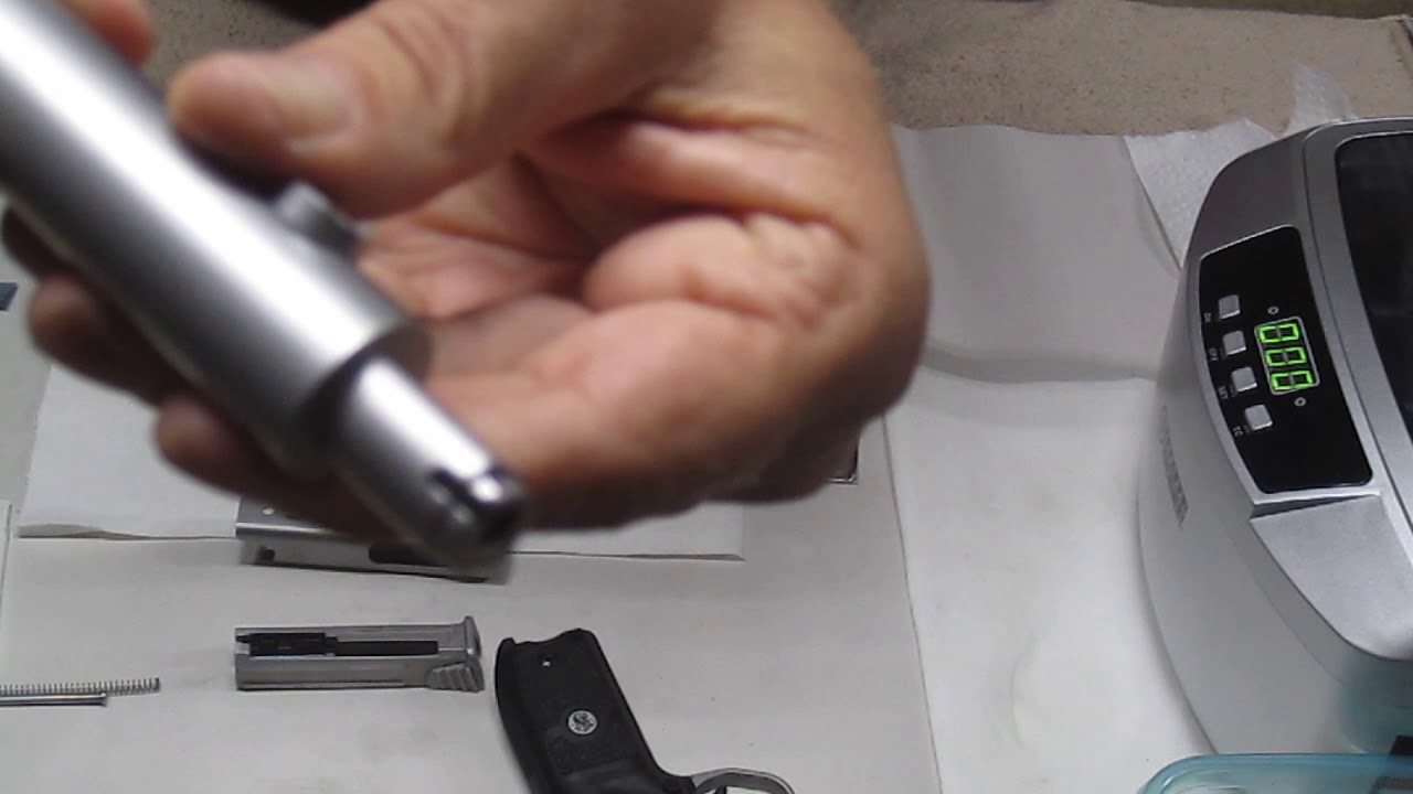 How to Polish the Smith & Wesson SW22 Victory Feed ramp, Extractor and Extractor groove.