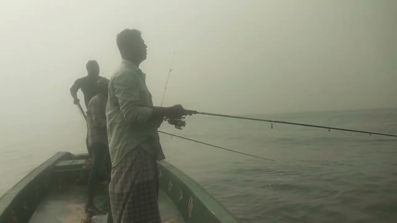 என்னூர் 🎣 பாறை மீன் 🐟 வேட்டை #fishing #fishboat #trendingshorts #fish #tourist place 