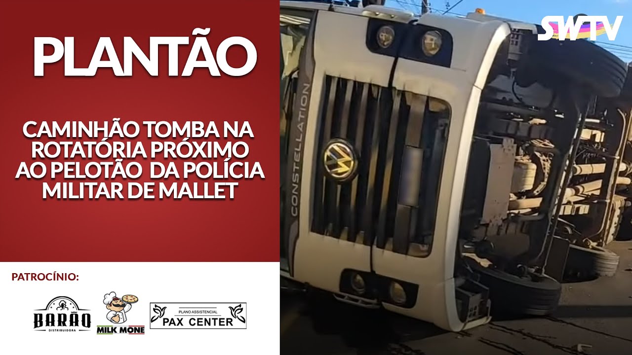 🔴 PLANTÃO STUDIO W: Caminhão tomba na rotatória próximo ao Pelotão da Polícia Militar de Mallet