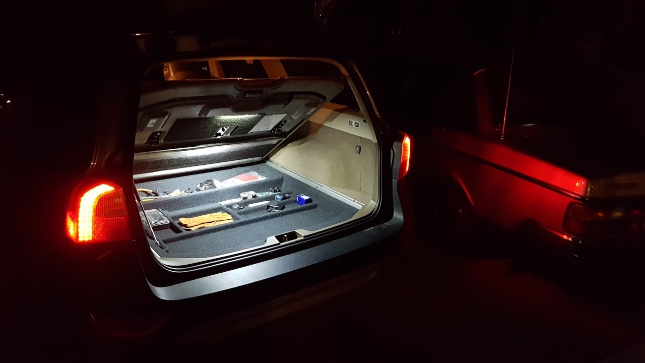 Volvo Cargo illumination. Подсветка подпольного отсека в Volvo COB LED.
