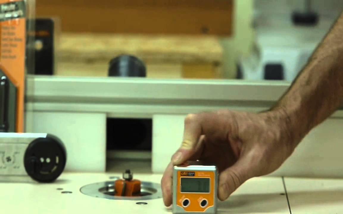 Digital angle gauge DAG-001 by CMT
