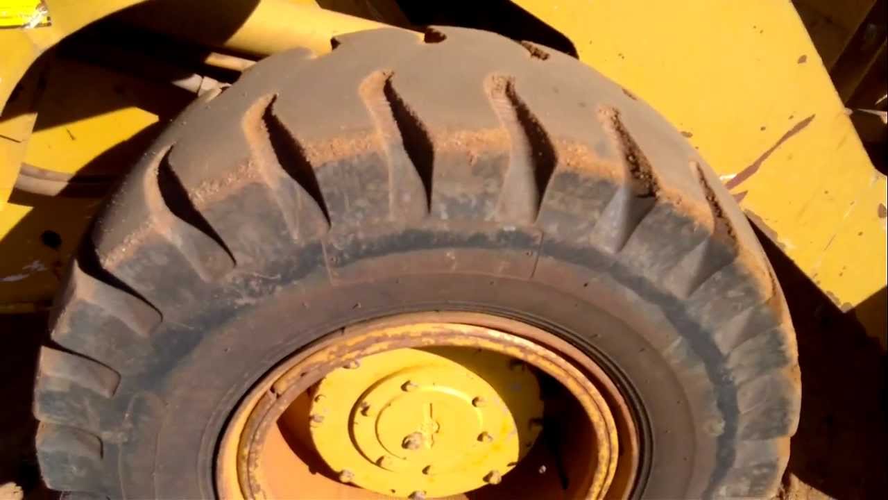 P&aacute;-Carregadeira Foton FL917