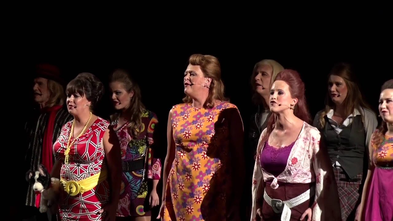 Compilatie Wat zien ik - Musicalvereniging OVA