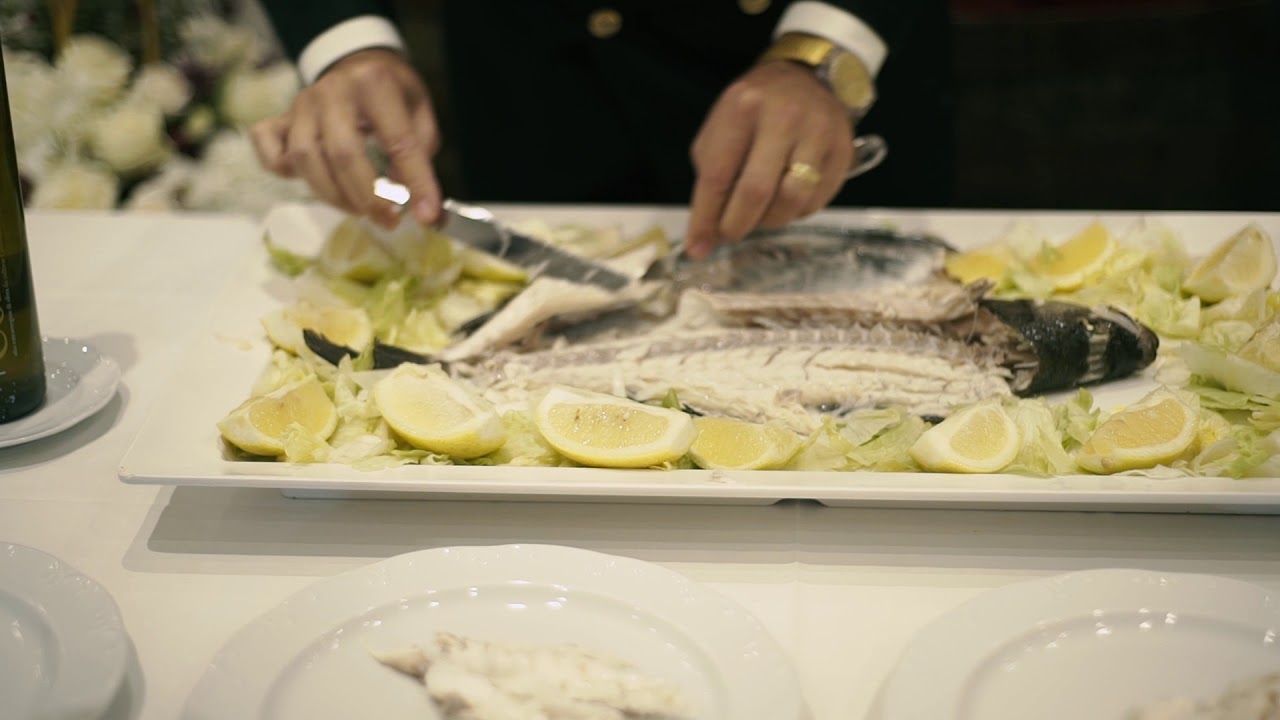 Sporzionare un pesce con il mâitre Terenzio Versavia