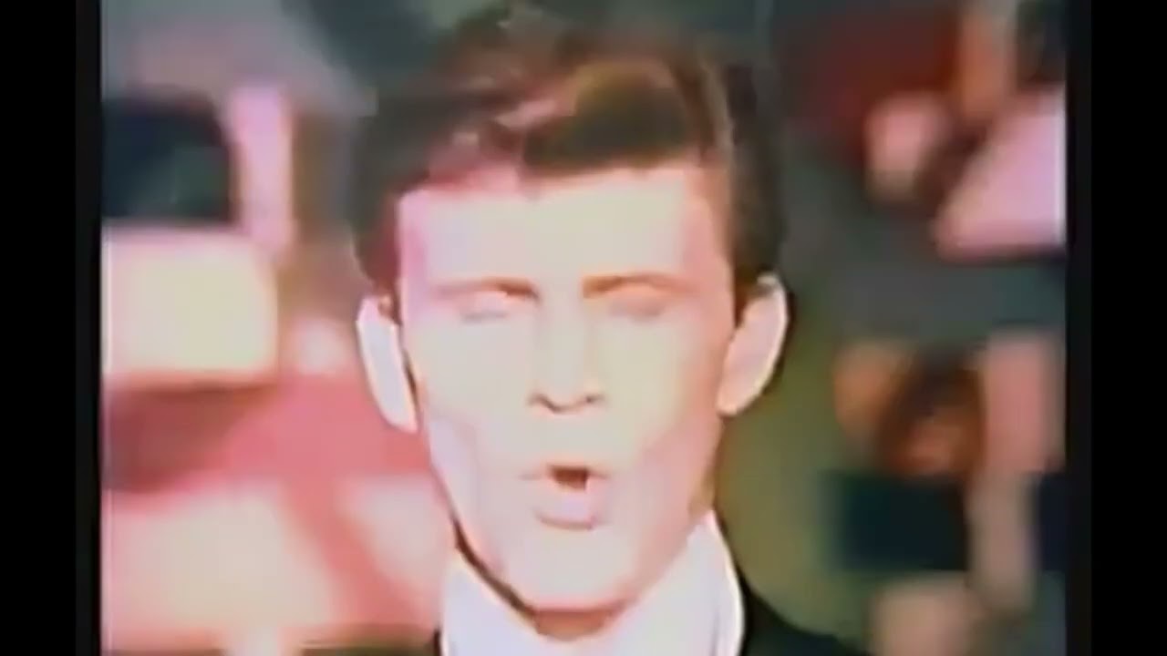 Bobby Rydell - Sway (1960) [Enhanced and Audio-Dubbed]