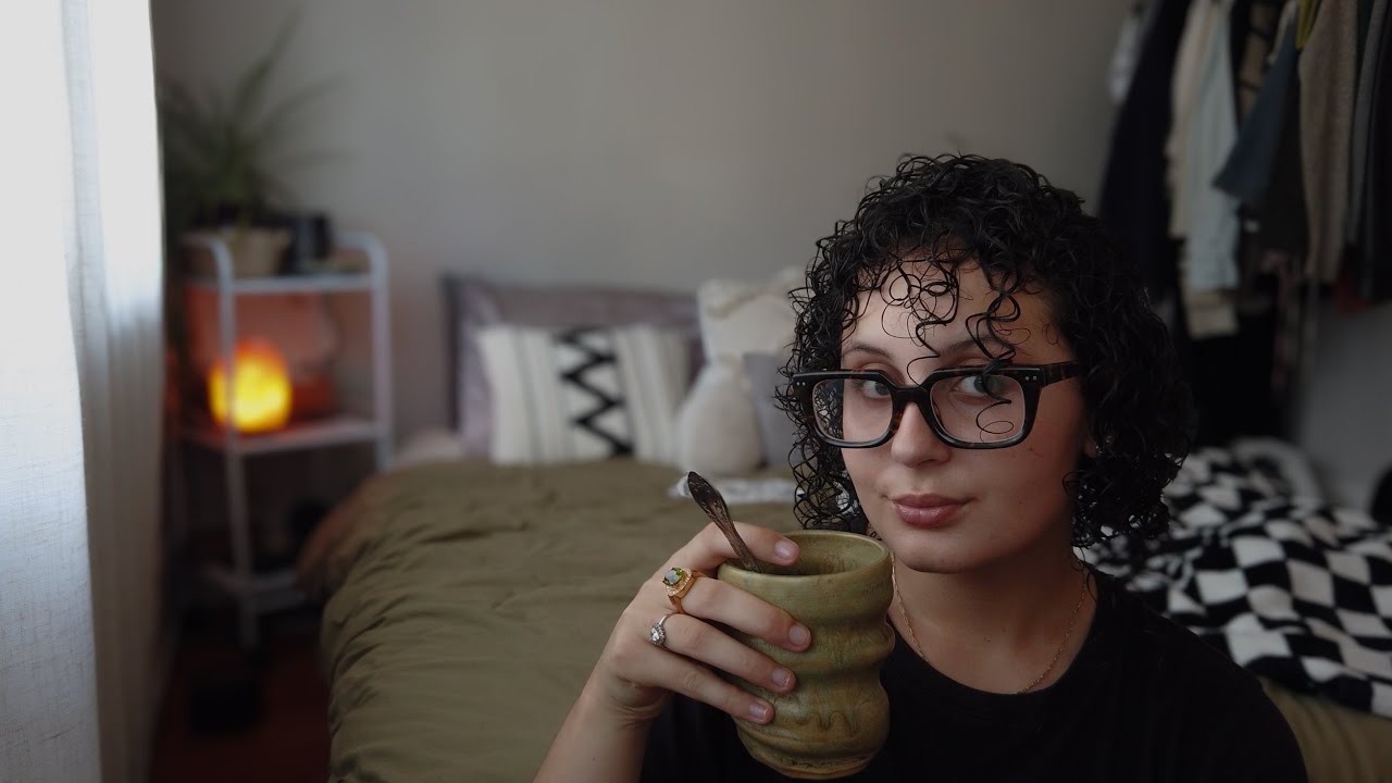 i will always stay delusional (esp when the world sucks)