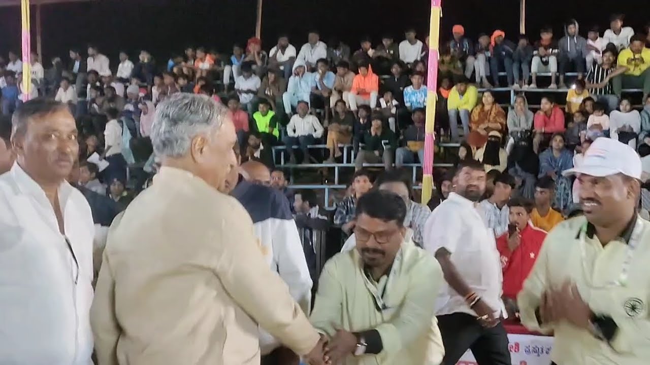 ನವಲಗುಂದ v/s ಶಿರಗುಪ್ಪಿ ರೋಚಕ ಸೆಮಿಫೈನಲ್ ಖೋ ಖೋ ಪಂದ್ಯ Navalgund v/s Shiraguppi Kho kho
