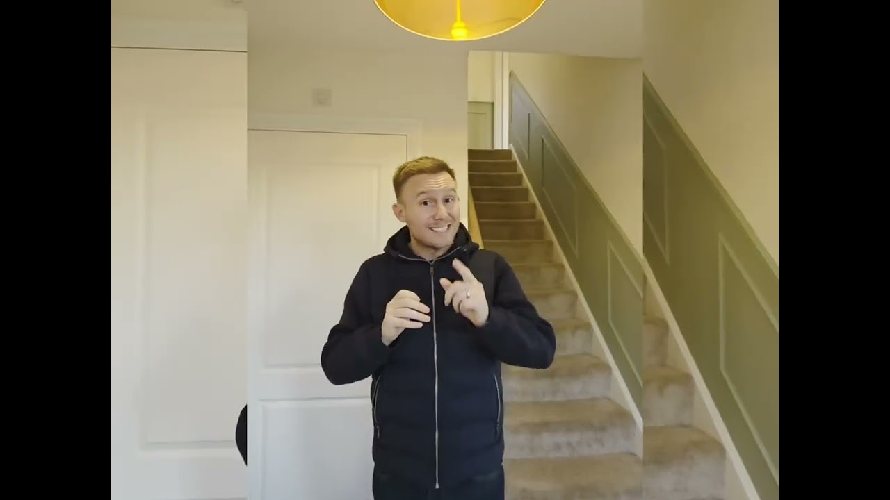 What a beauty 😍  49 Lambert Meadow M29 8SJ