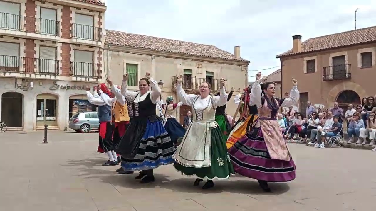 baile regional en Vadocondes (1)