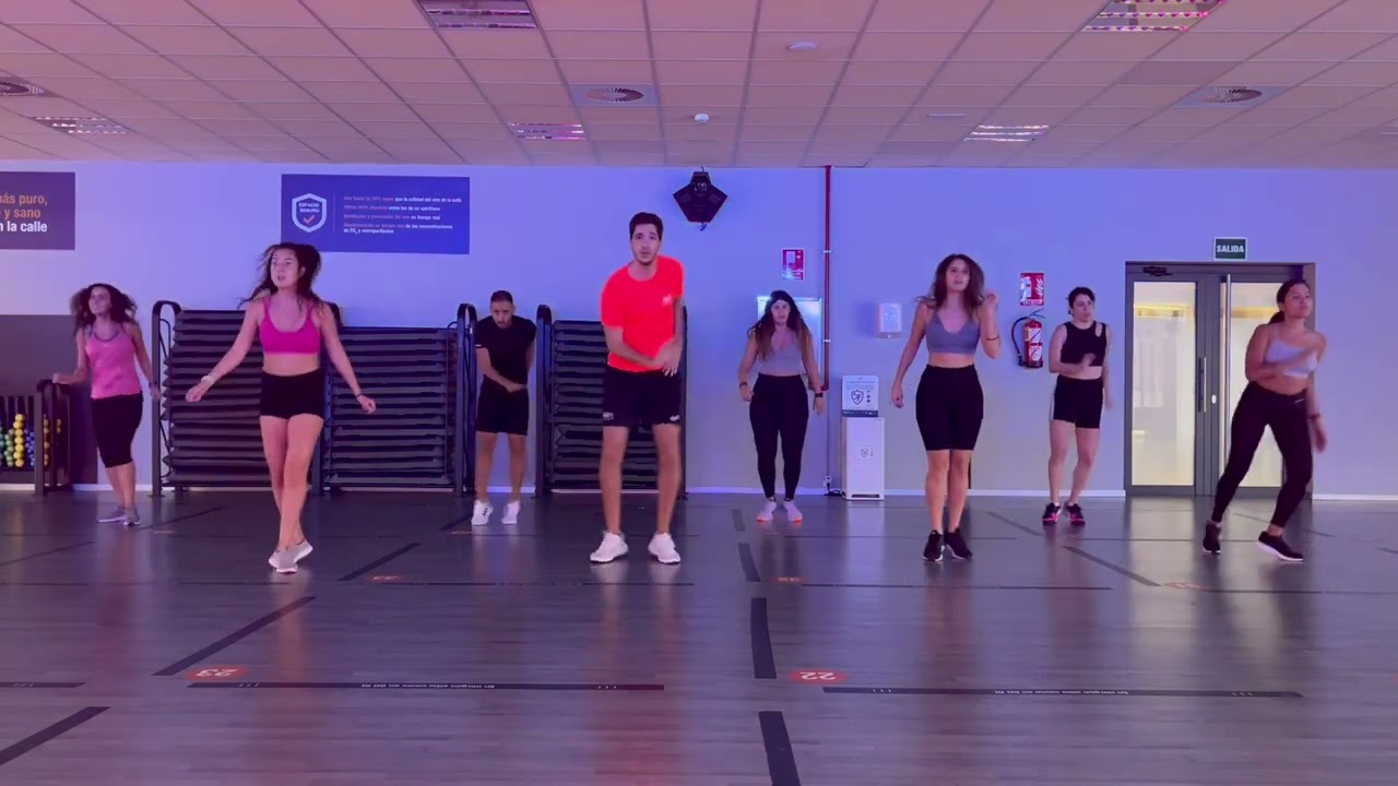 Remix - Daddy Yankee Zumba