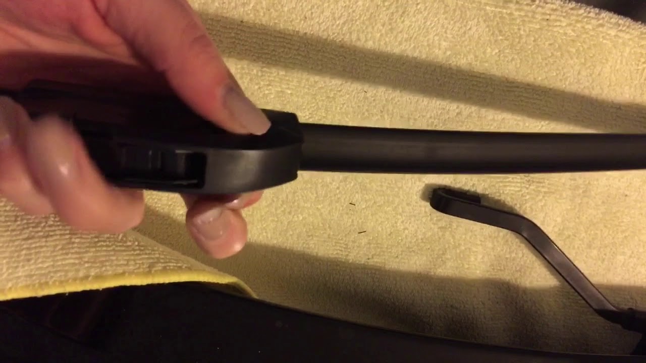 How To Change Windshield Wipers (Lexus ES300 2002) BOSCH Icon | Easy Hook Installation