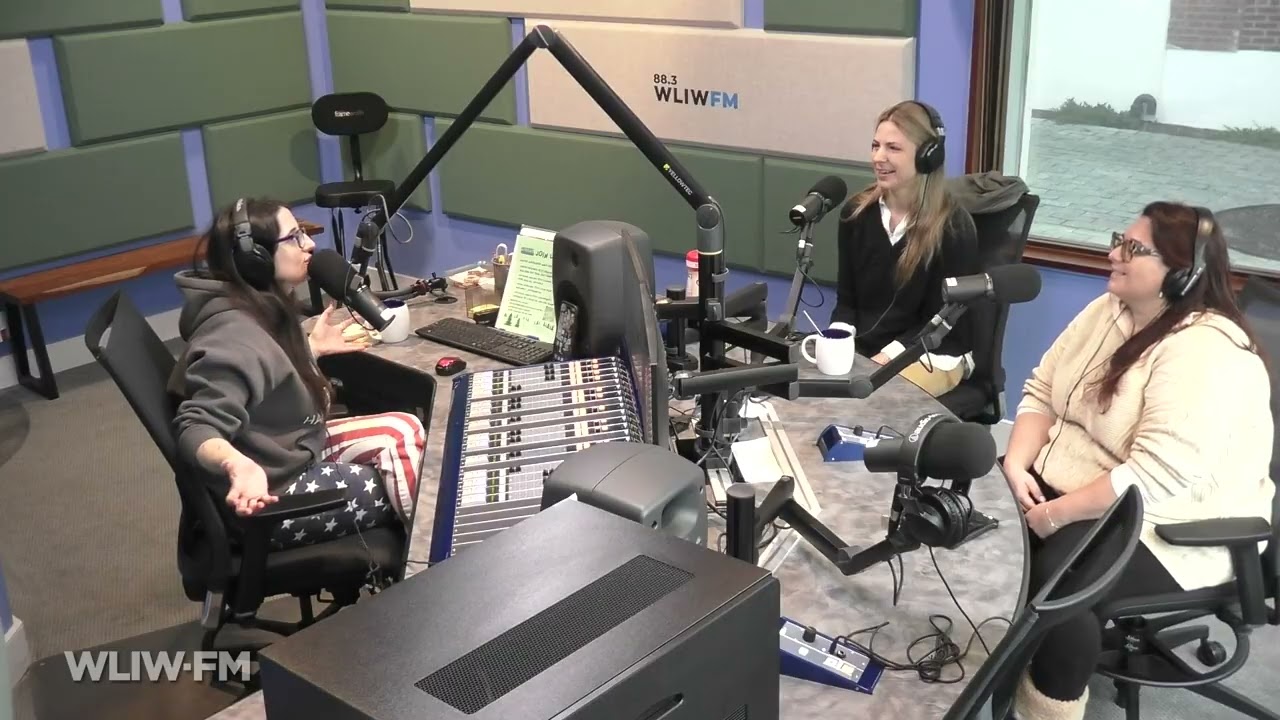 Valerie Virgona of Peconic Estuary Partnership and Alexa Annunziata of Peconic Baykeeper