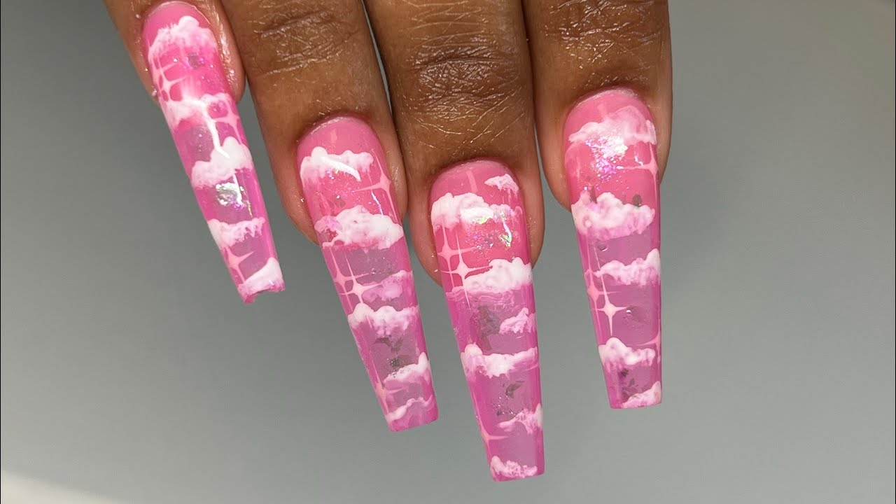 Розовые желейные ногти с облачным дизайном | Apres XL Sculpted Coffin Gel-X Nails