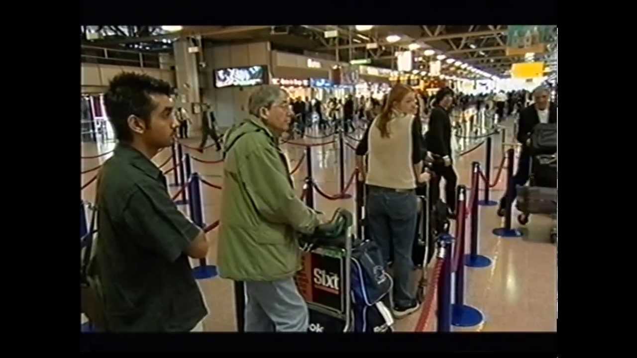 Airport - John Cull - Baggage Belt