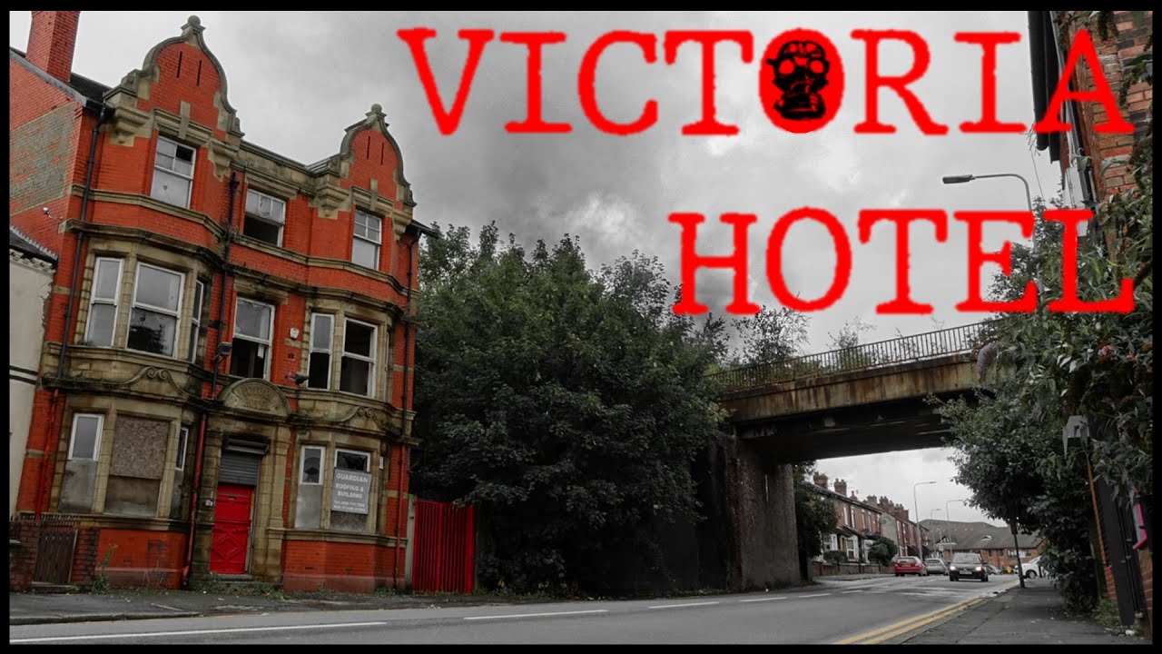 The Victoria Hotel - #Wigan's #Abandoned TrackSide #Pub - #PlattBridge #BygonePubs