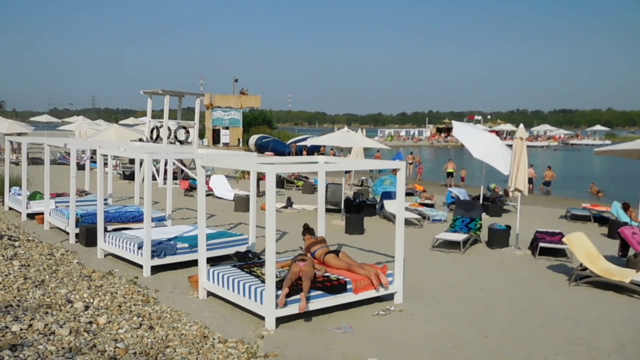Lupa - Budapest Beach