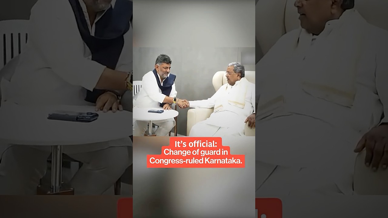 Karnataka CM Siddaramaiah submits resignation