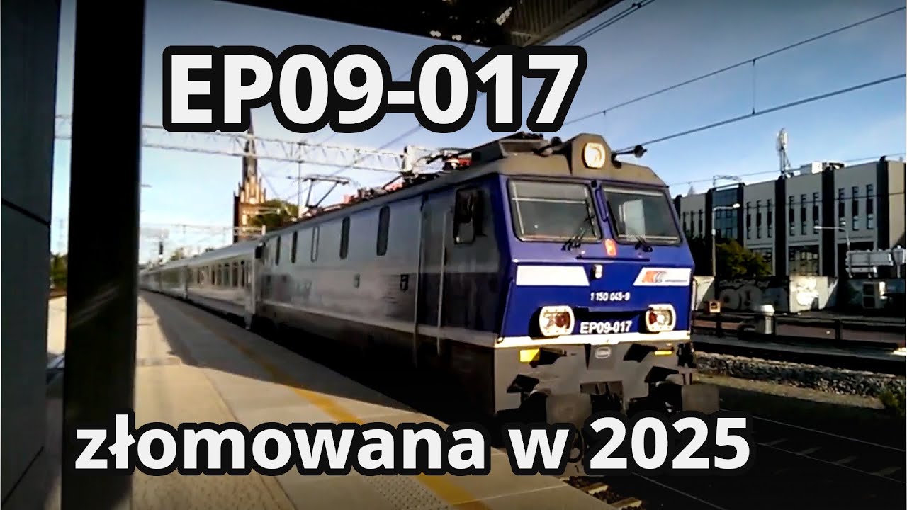 Lokomotywa EP09-017 w 2017 i 2023 roku obecnie zezłomowana