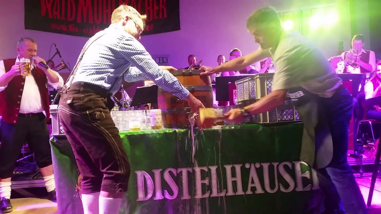 Oktoberfest Auerbach  Der Fassanstich