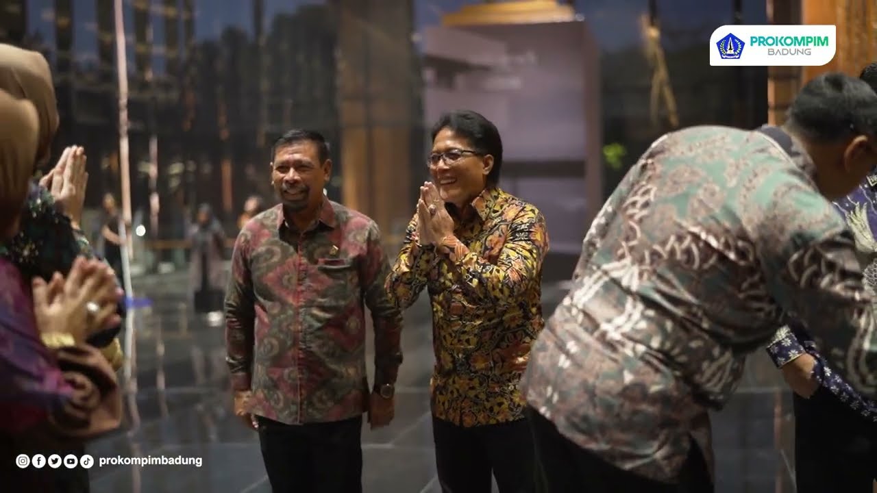 Bupati Giri Prasta Hadiri Kenal Pamit Kapolda Bali