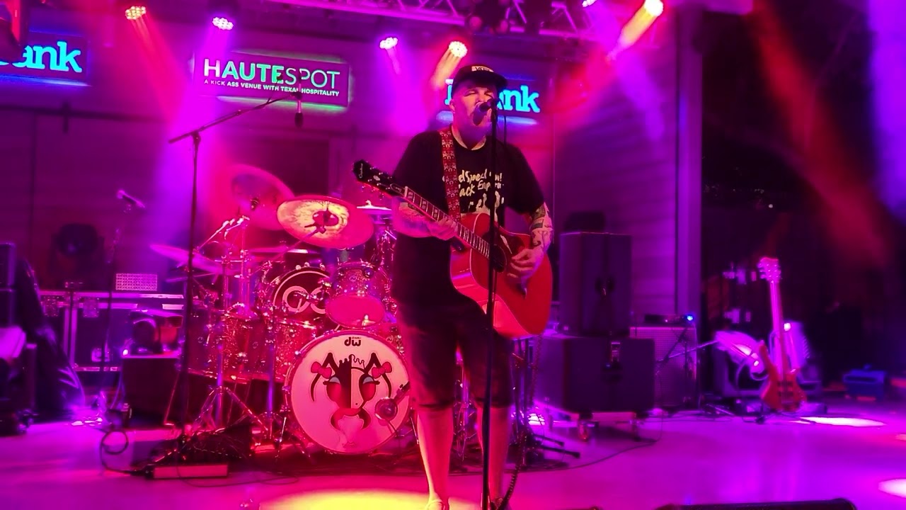 Kris Roe of The Ataris - The Boys of Summer (Tried-N-True Tour 2022 Austin)