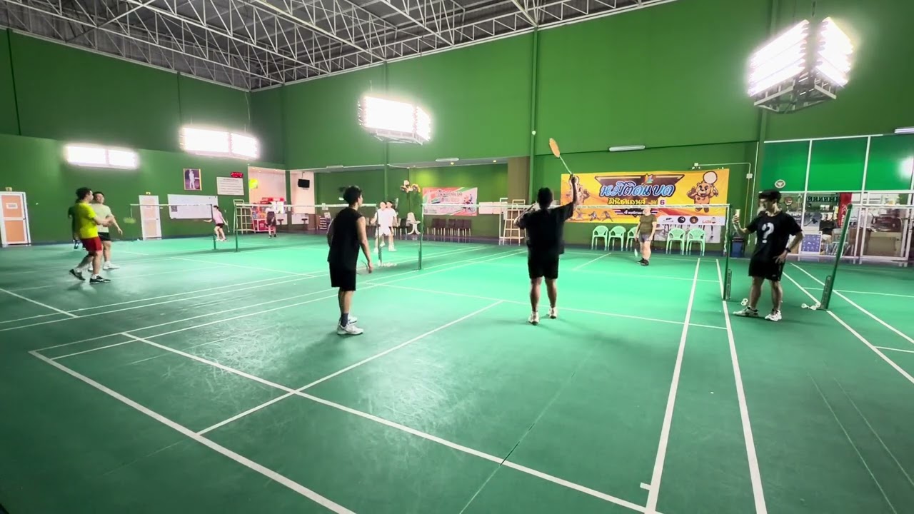 Central Badminton ep.1 P'Chat Mon + P'Aun Eve (17/03/69)