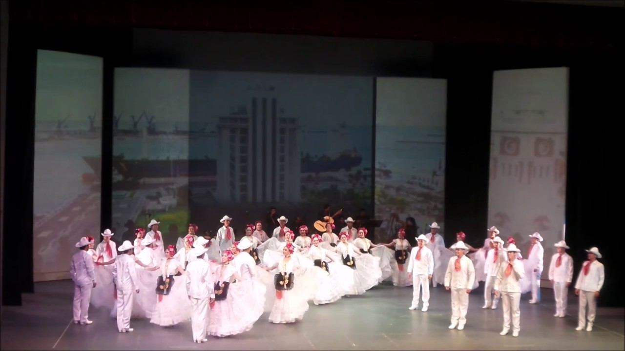 Veracruz - El zapateado // Compañía Titular de Danza Folklórica de la UANL