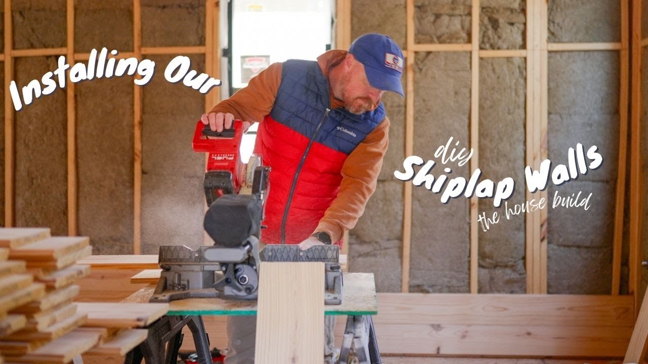 Монтаж внутренних стен в нашем доме, построенном своими руками.