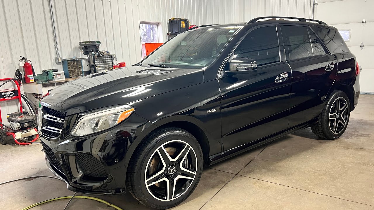 Mercedes Benz GLE 43 AMG Review: Our 2 Week Thoughts!