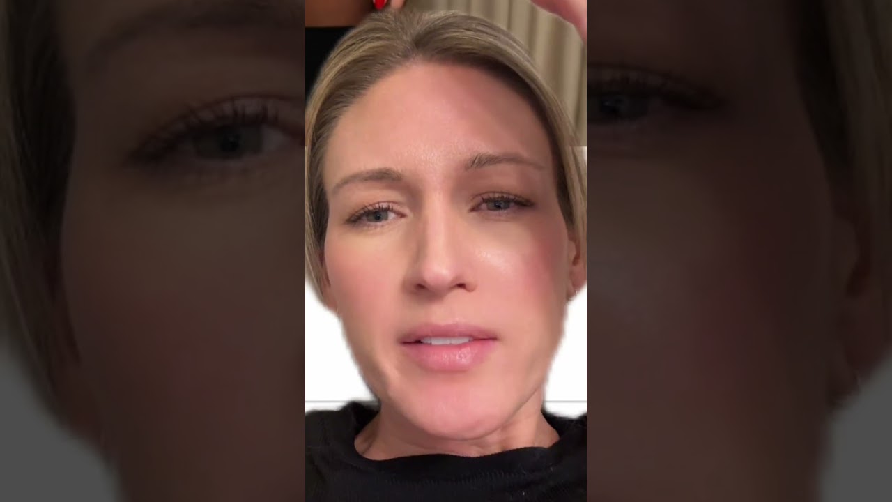 ☂️Golden Globes fashion nonsense #goldenglobes #goldenglobesredcarpet #redcarpet #redcarpetlooks