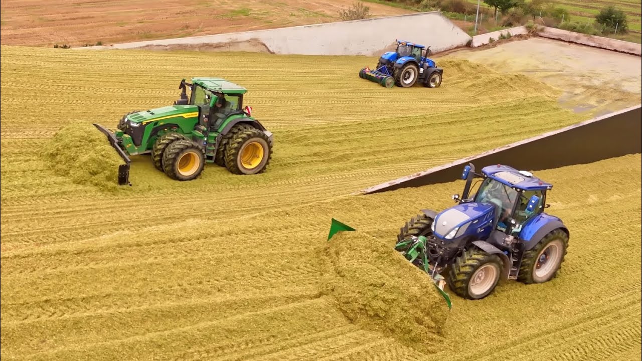 Velké siláže BPS Smržice 2025 |Nový John Deere 8R 370 & New Holland T7.315 HD Blue Power
