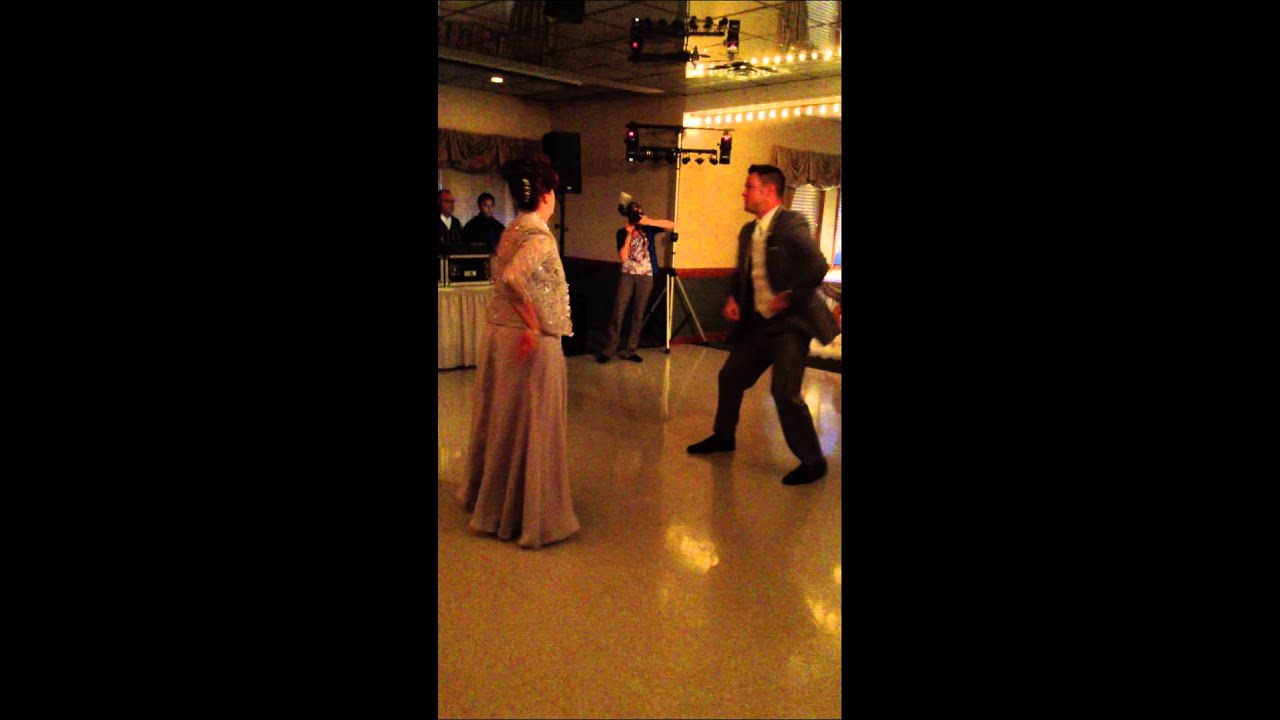 Mom & Son Wedding Dance Funny (Harlem Shake)