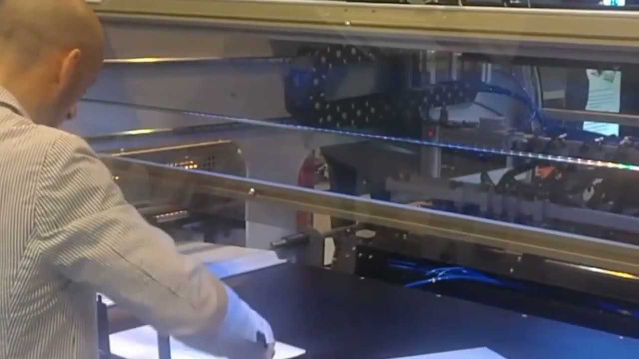 Casemaker Machines, Copertinatrice Semi-Automatica digitale