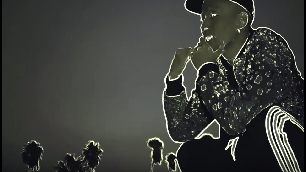 LOOPY (루피) - molla [Official Music Video]