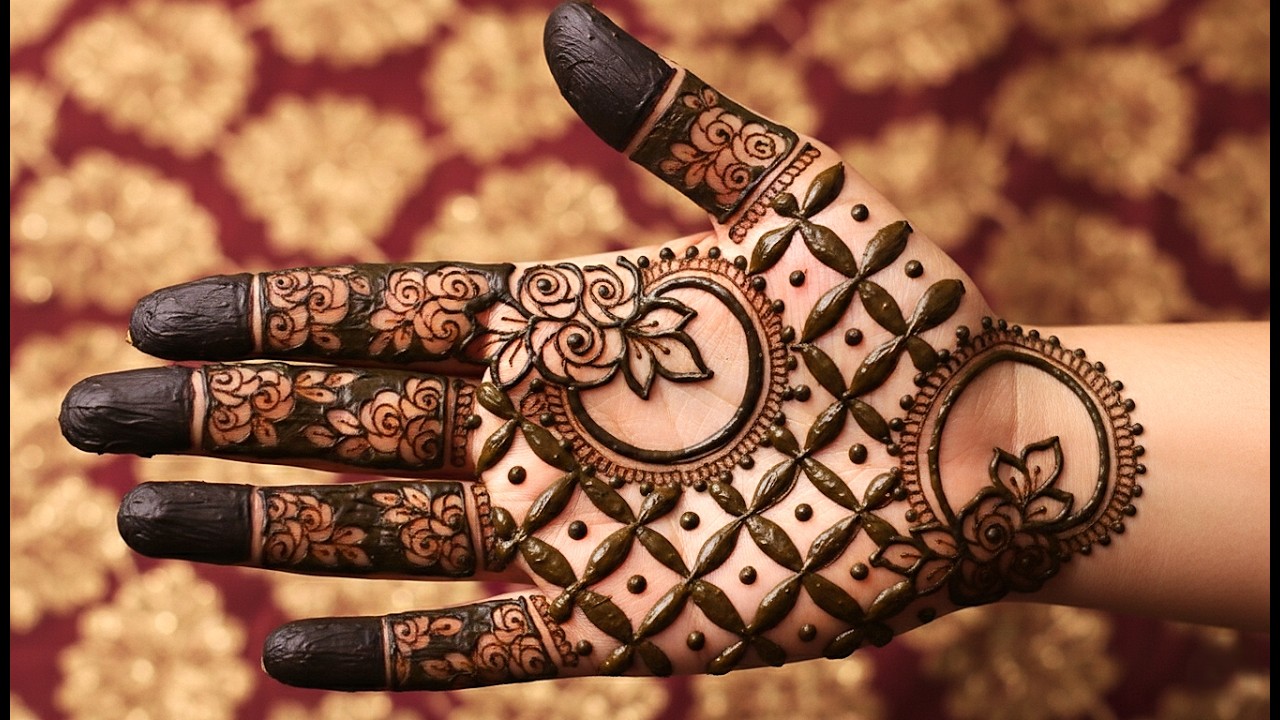 Floral Jaali Negative Filling Fronthand Bridal Mehndi Design #mehndi  #floralmehndi #bridalmehndi