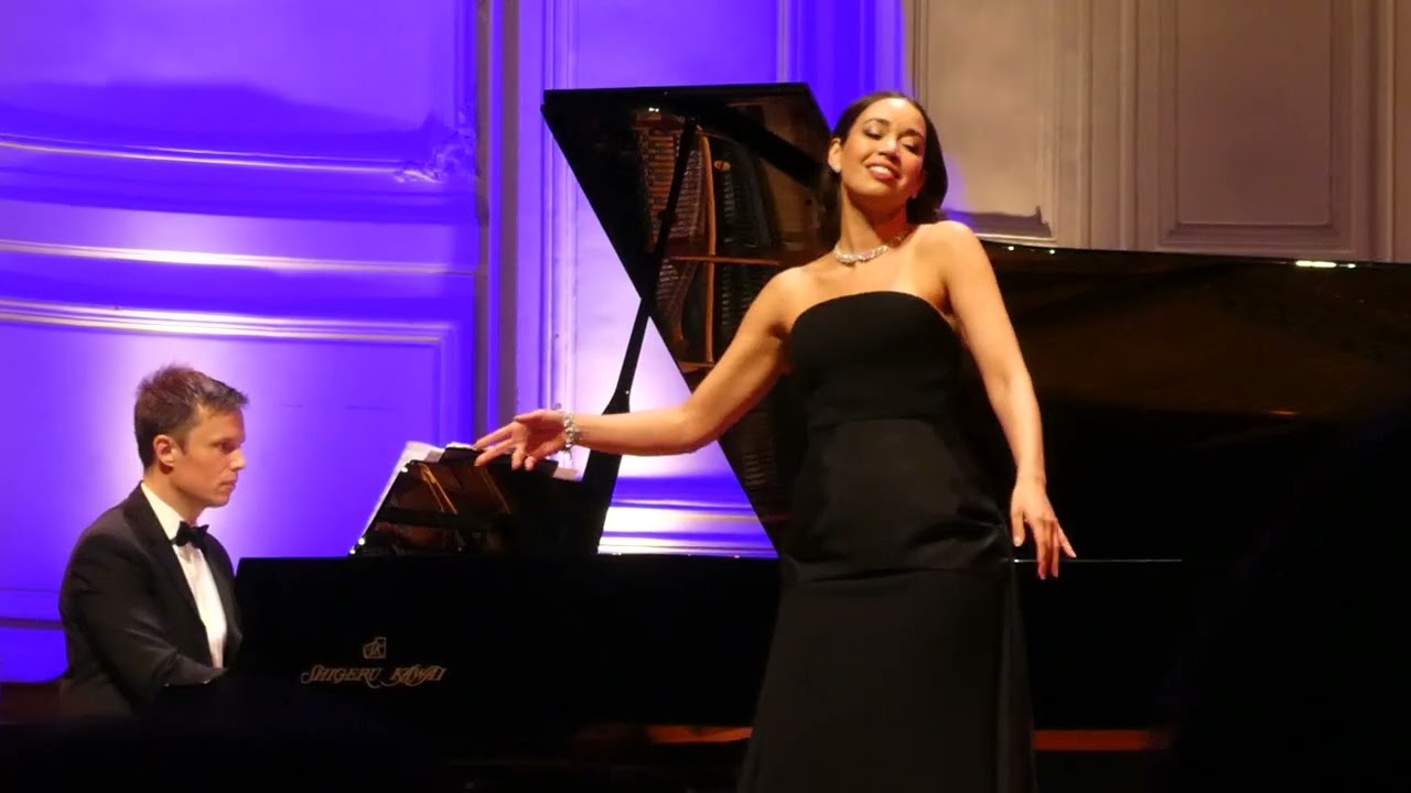 Nadine Sierra Paris 2026