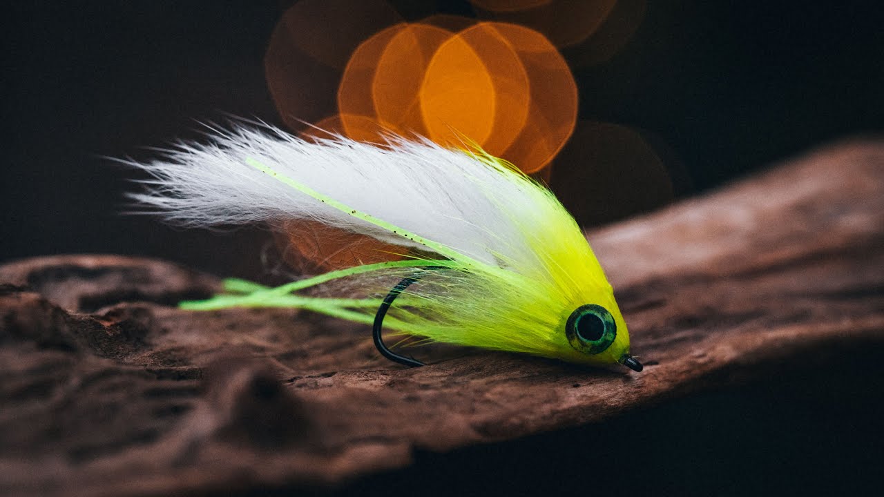 FLY TYING - Electric Zonker - BAITFISH TUTORIAL