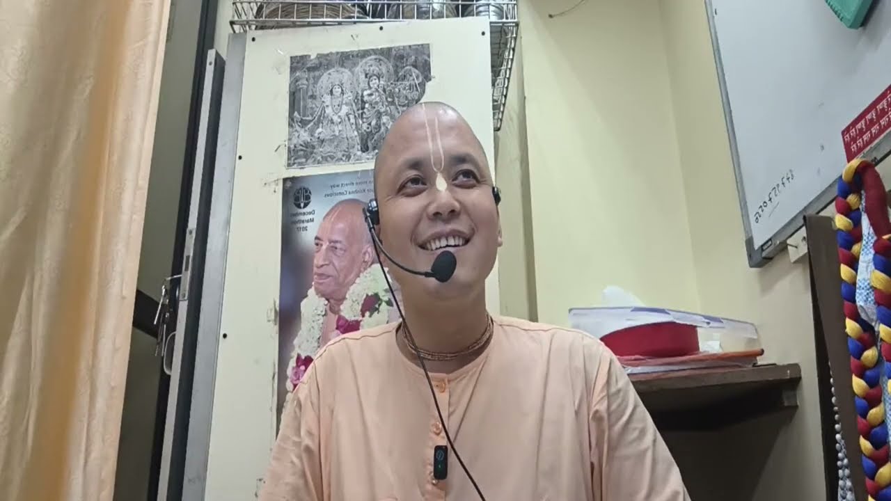 अहंकार हमें भक्ति से गिरा देता है