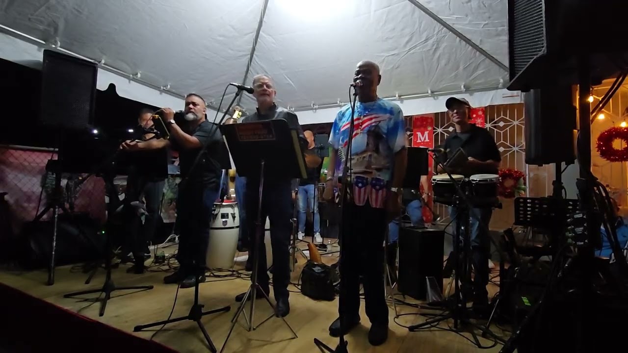 Luigi Texidor & Orquesta Abran Paso en Gurabo Puerto Rico