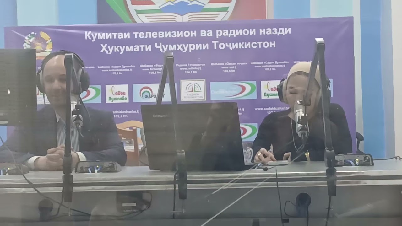 Иштирок дар барномаи Суфраи Шом тариқи пахши мустақим дар Радиои Садои Душанбе