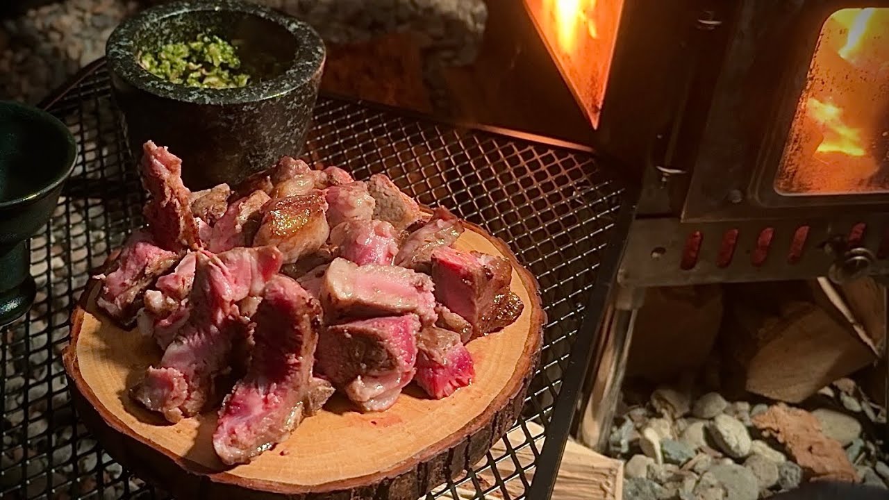 영하 17도 한파 캠핑 │ 모닥불 위 티본 스테이크 
