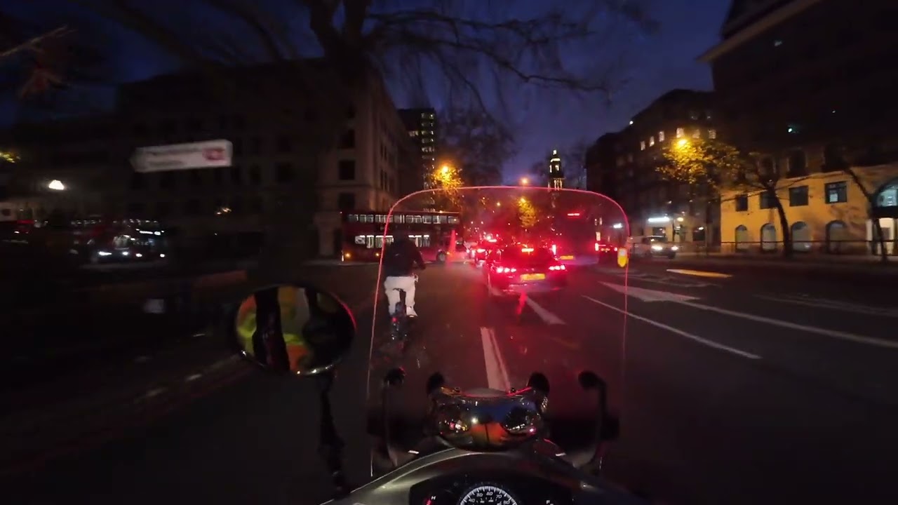 Honda SH300 filtering in London
