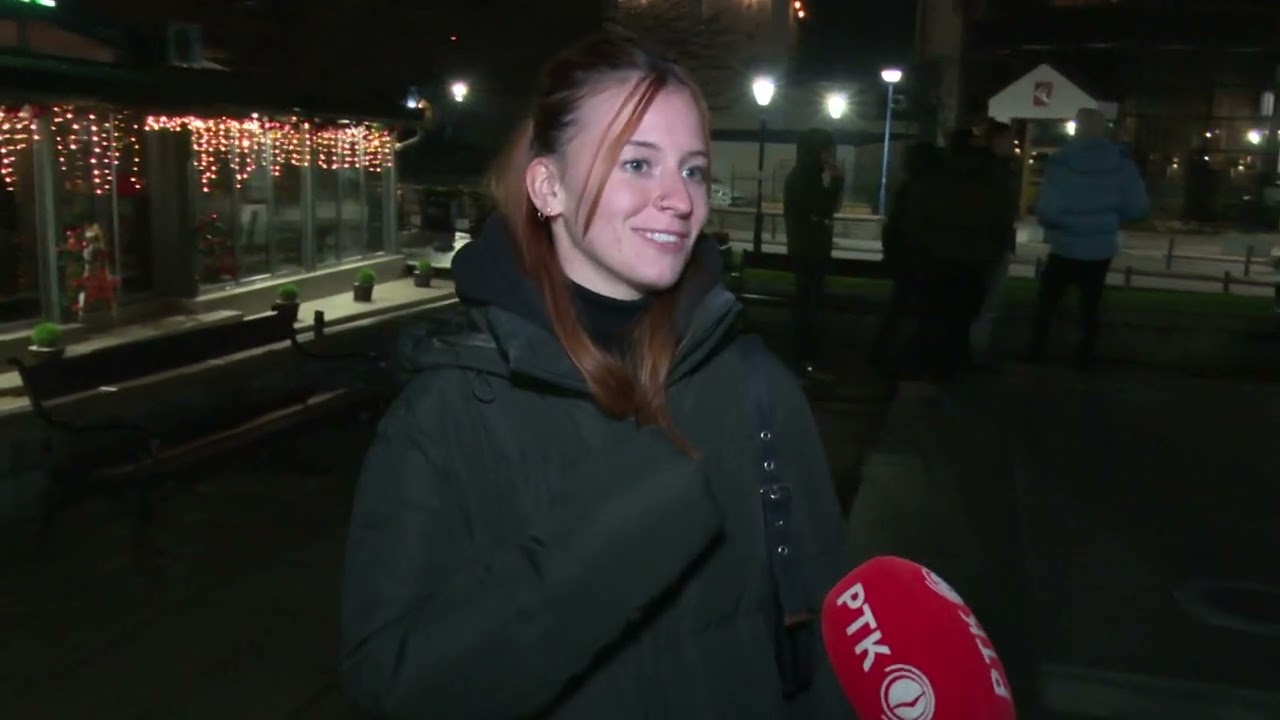 Učenici Prve kragujevačke gimnazije odali počast stradalima u Novom Sadu